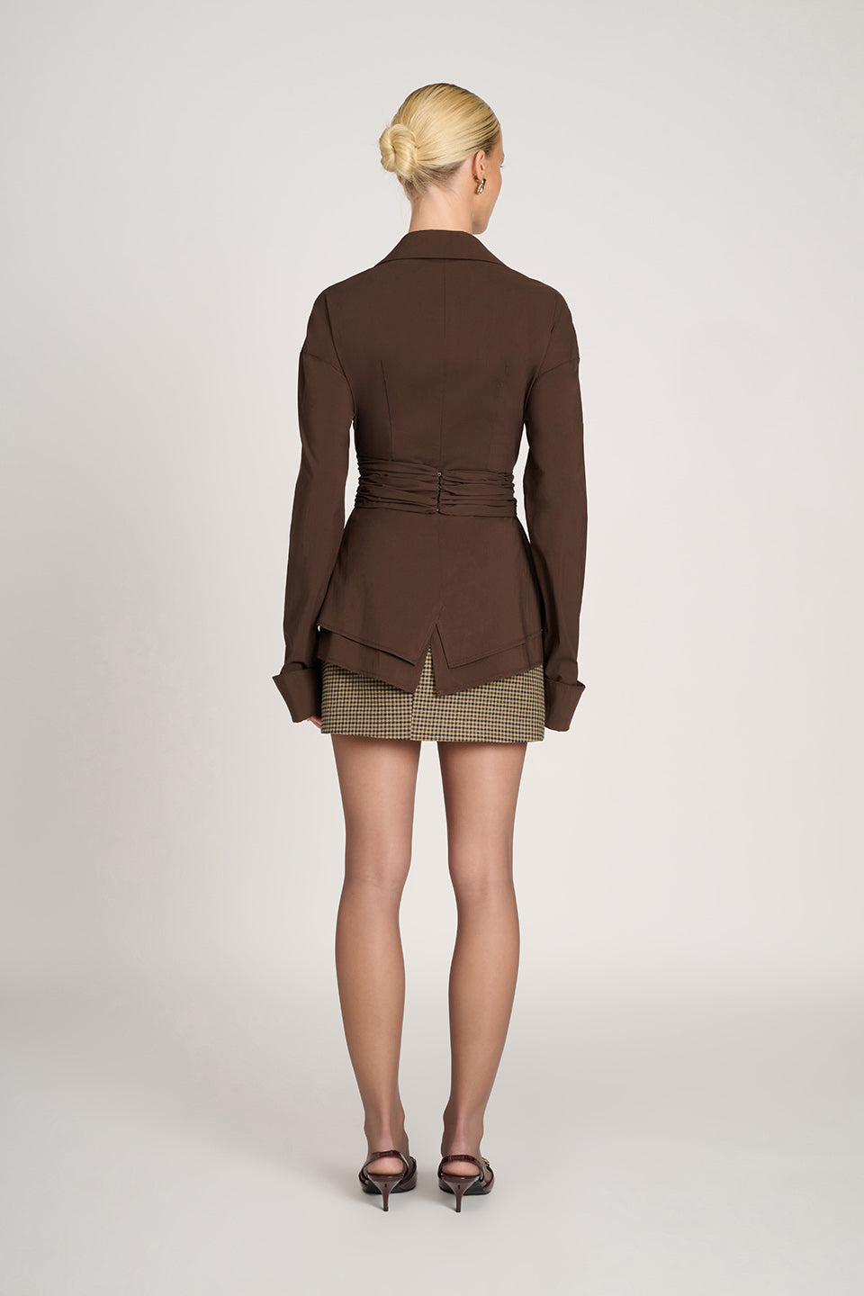 KLAUDIA - SIGNATURE WRAP TOP