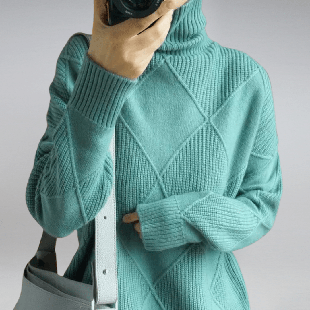ERELLA- SOFT TURTLE NECK SWEATER